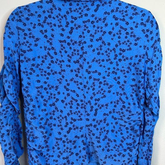 Zara Blue Floral Cinched Sleeved Blouse with Ties - Picture 8 of 12